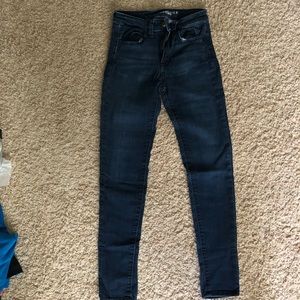 American Eagle Hi-Rise Jegging